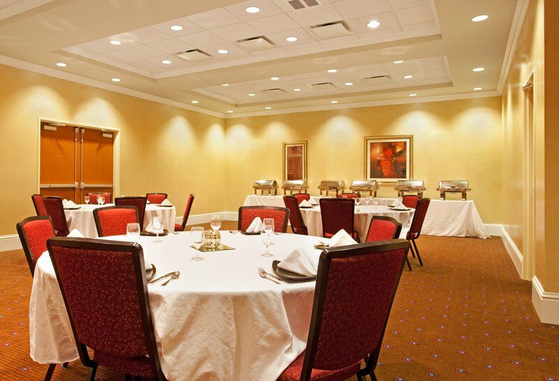 Holiday Inn Aurora North - Naperville By Ihg Extérieur photo